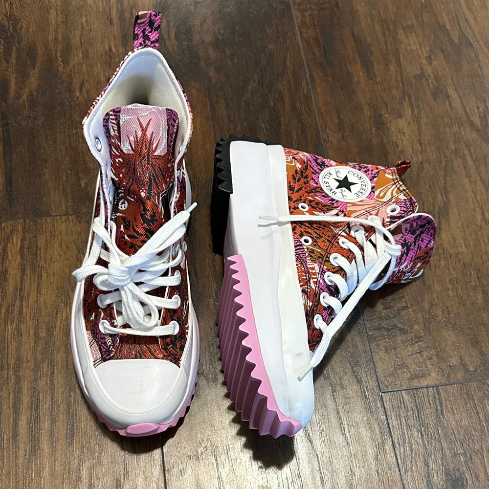 NWOT Unisex Converse Run Star Hike Tropical Floral Jungle Platform Hi Top Shoes - Picture 2 of 11